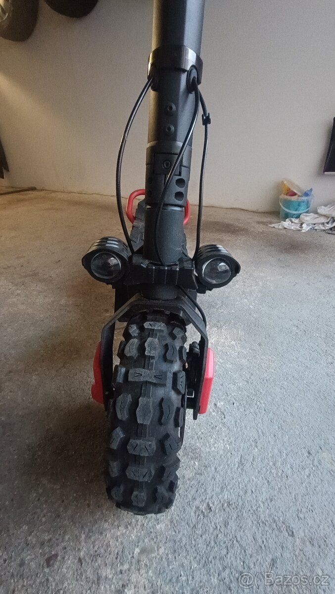 Elektrická koloběžka Bohmann Velocifero extreme - 4