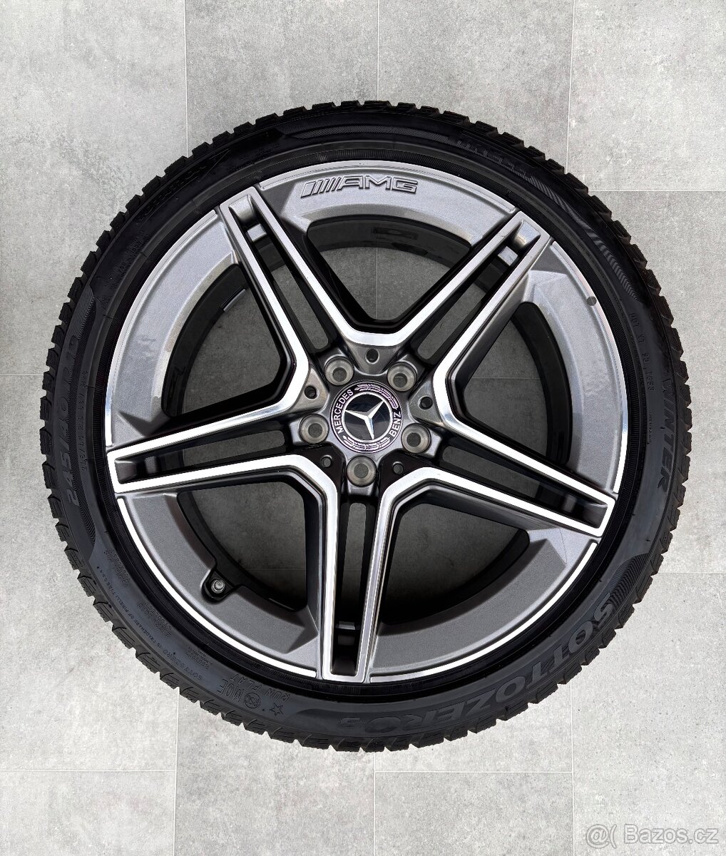 Zimní Mercedes Cls R19 5x112 C257 8J ET33 Pirelli - 4