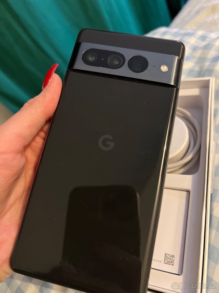 Google Pixel 7 Pro 5G 128GB černá - 4