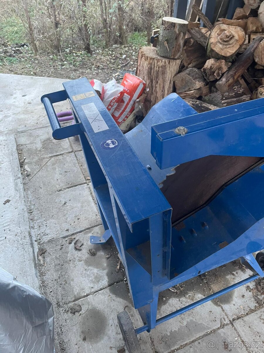 SCHEPPACH HS 720 kolébková pila cirkulárka - 4