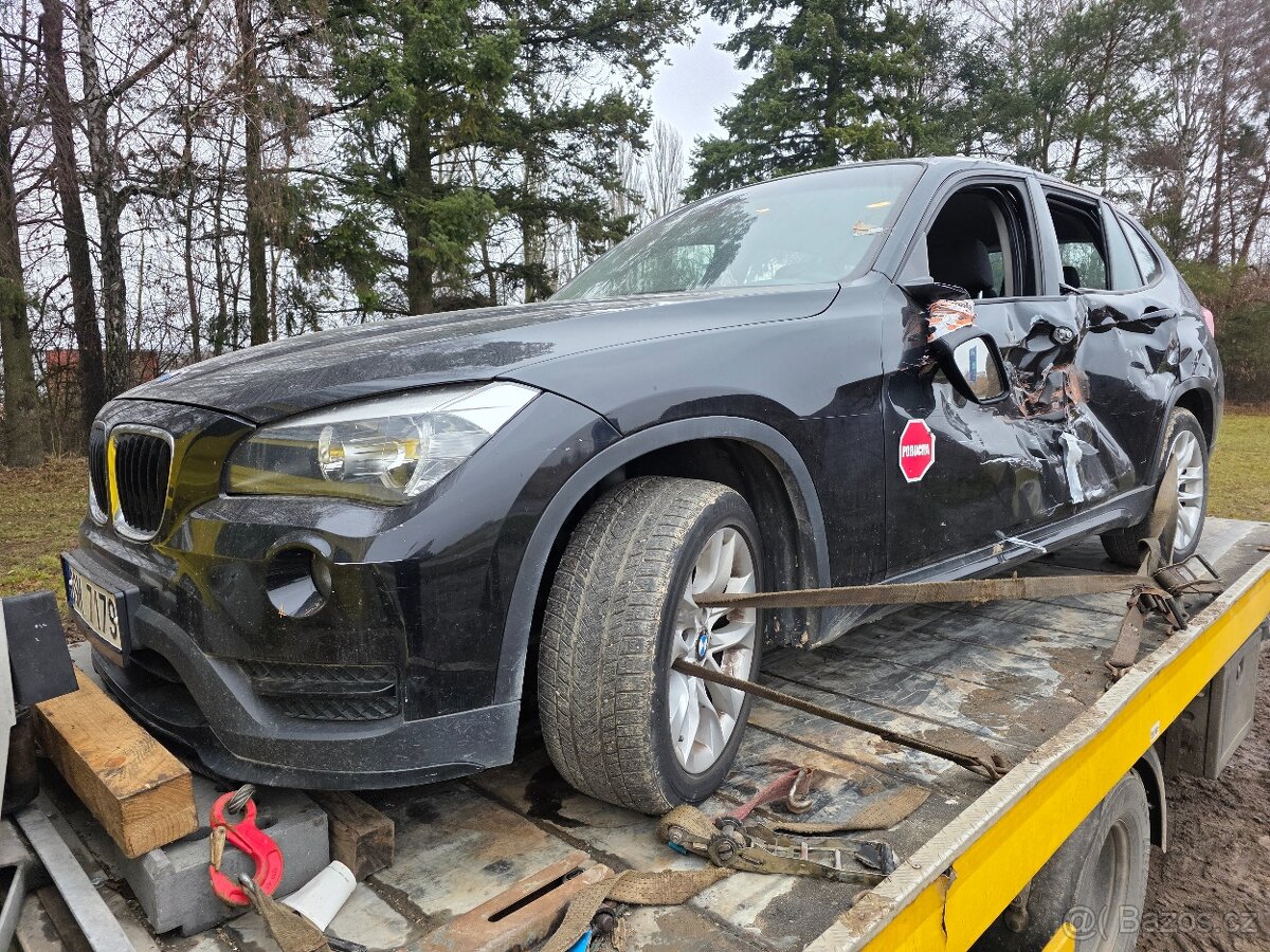 BMW X1 e84 16d / lci / 2014 / sport edice - 4