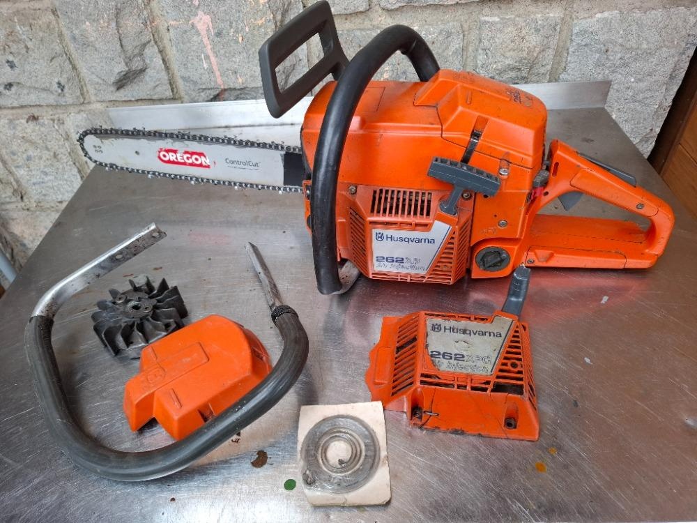 Motorová pila Husqvarna 262XP - 4