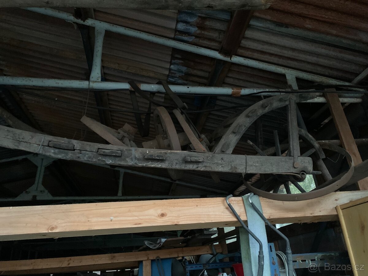 Prodám starou dřevěnou zemědělskou techniku - 4