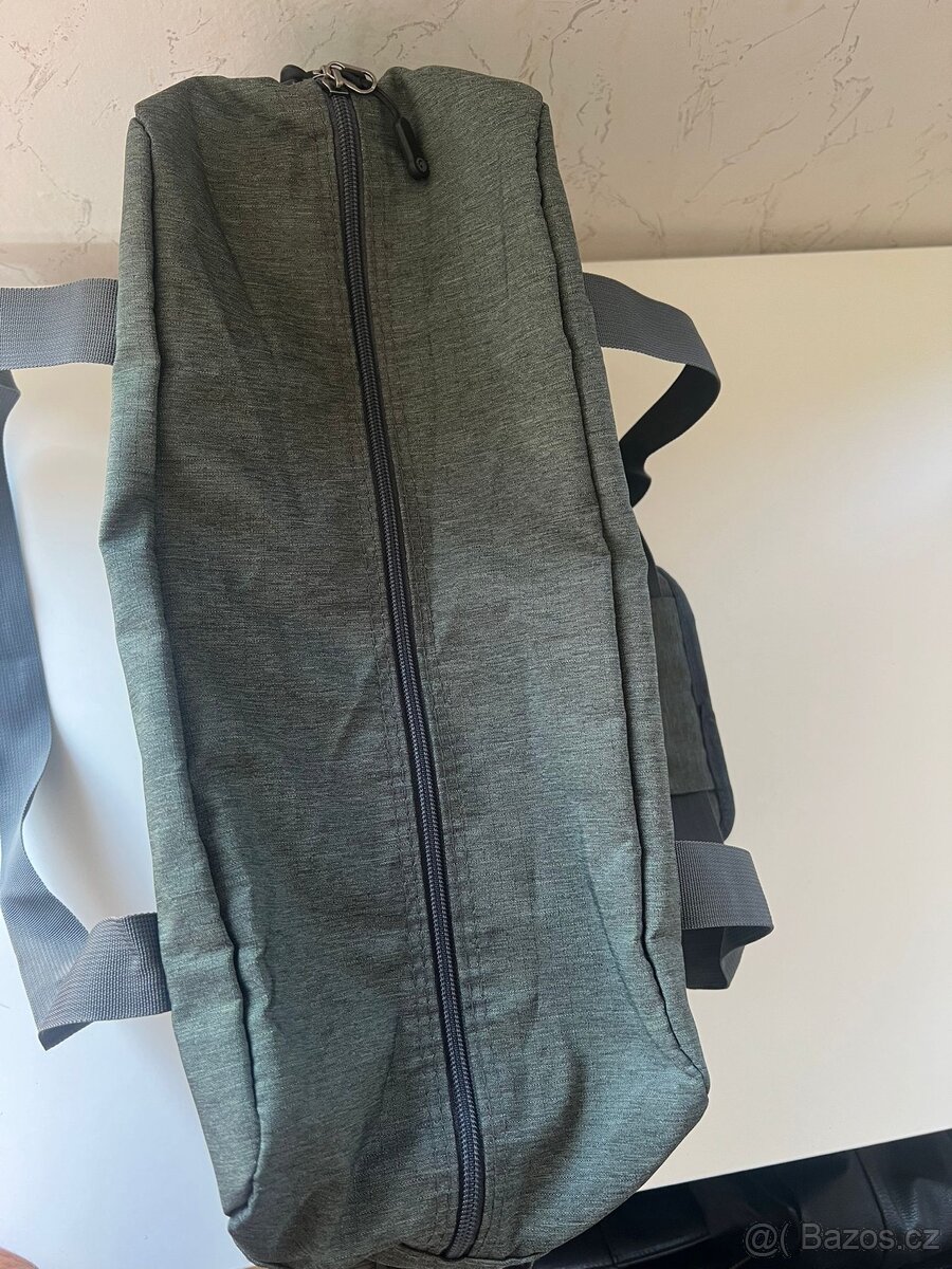 Cestovní lehká taška - 4