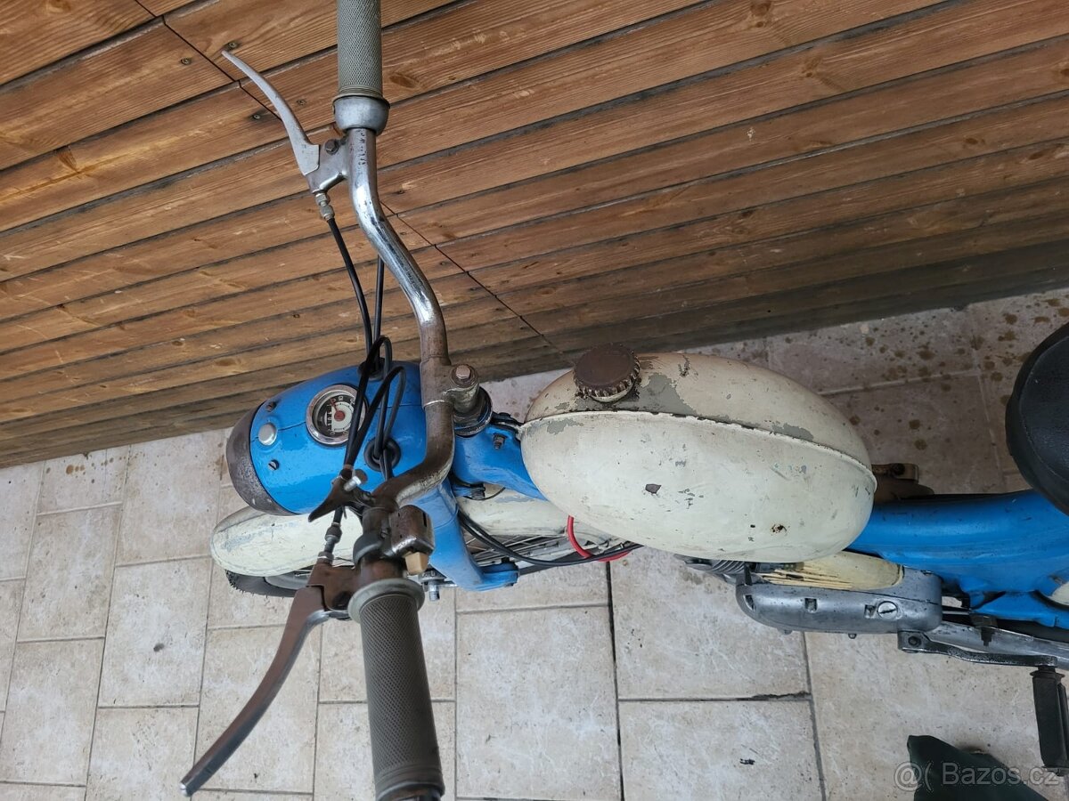 Stadion S22 motor po GO - 4