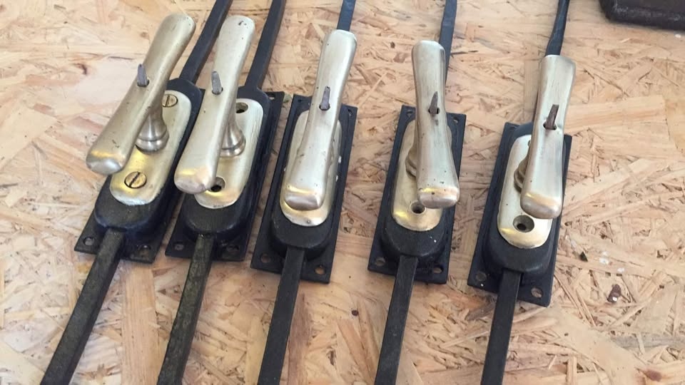 Secesní okenní kličky - 4