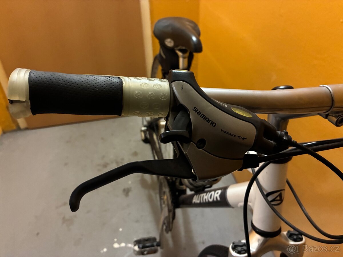 Silnični kolo AUTHOR Classic sx - 4