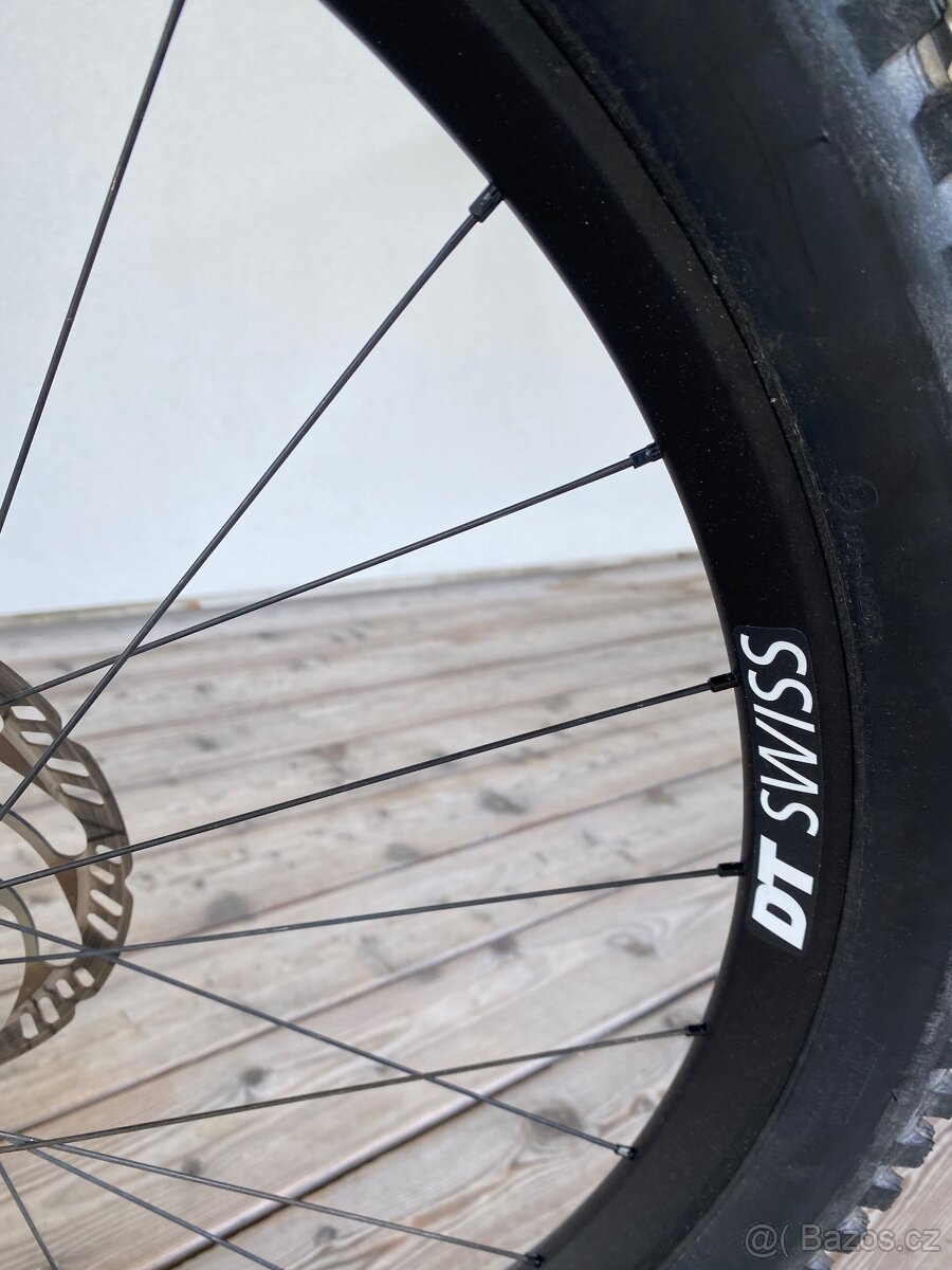 YT Capra CF PRO 2.0 10/2019 vel. L 27,5” - 4