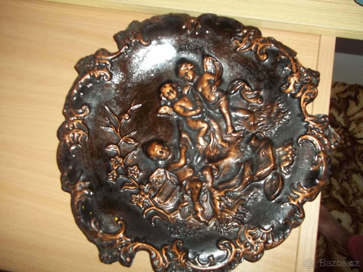 DEKORATIVNÍ TALÍŘ - 4