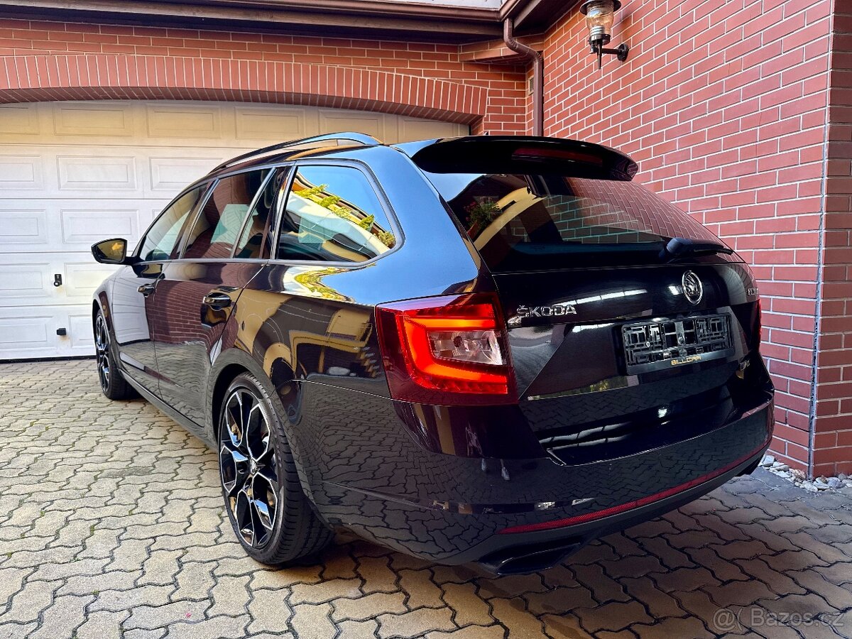 ŠKODA OCTAVIA RS 245 180kW DSG - 4