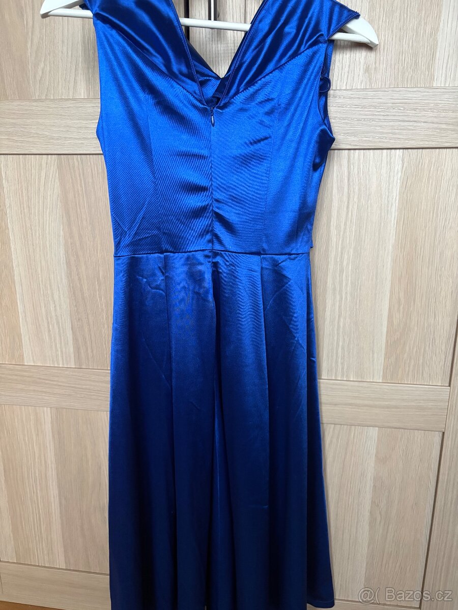Dámské šaty - 4