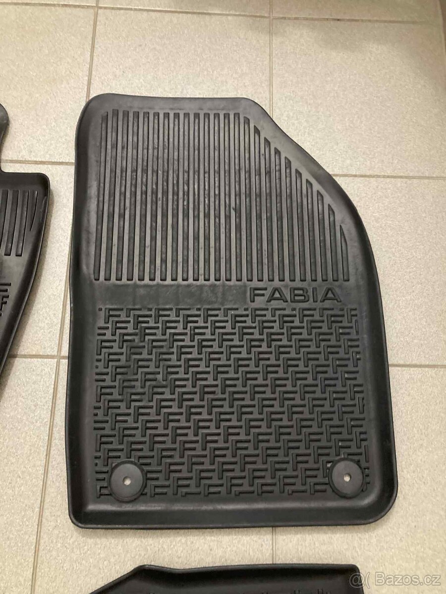 Gumové koberce do interieru - Škoda Fabia - 4