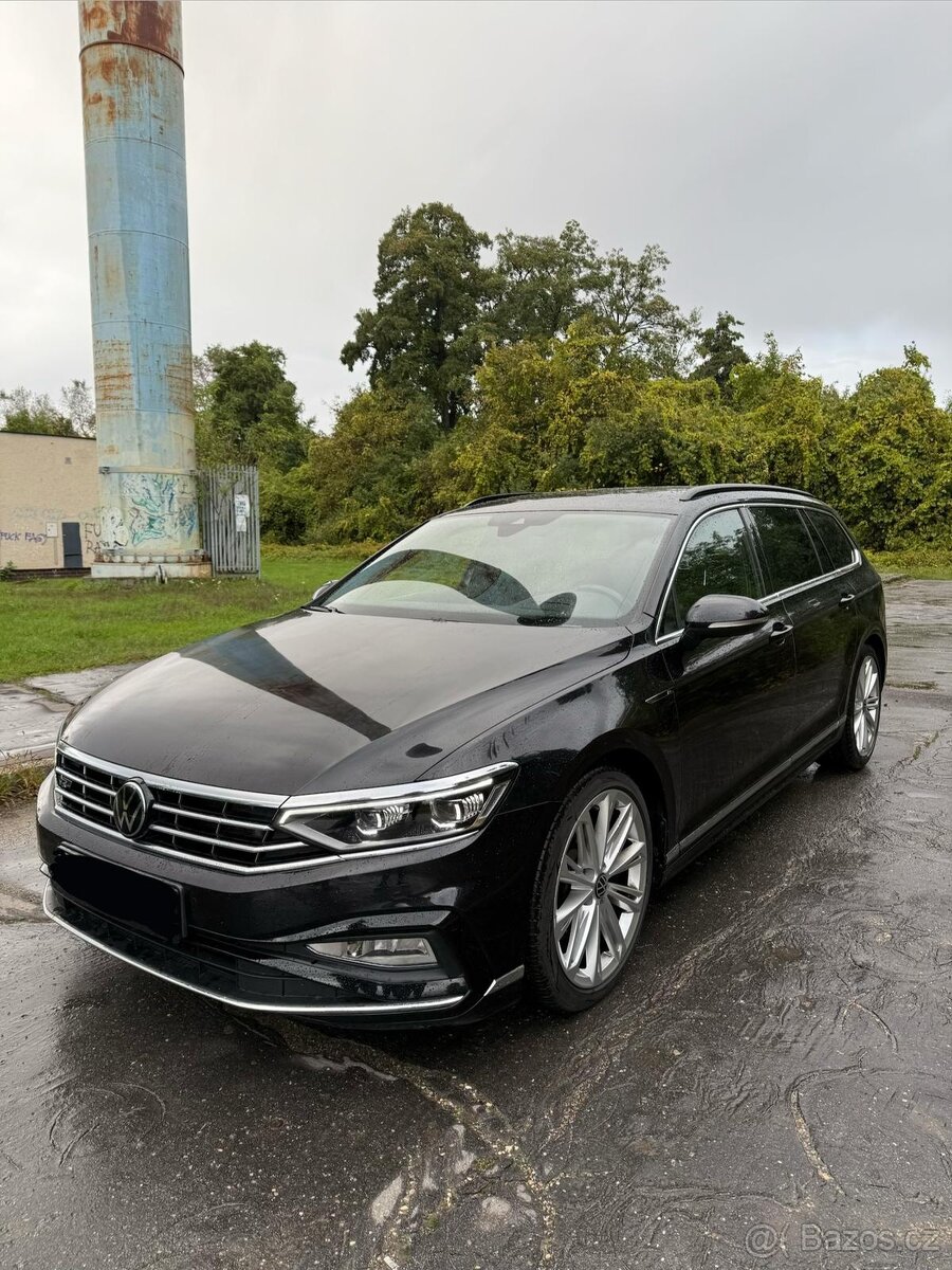 Volkswagen Passat Variant R-Line 2.0 TDI DSG - 4