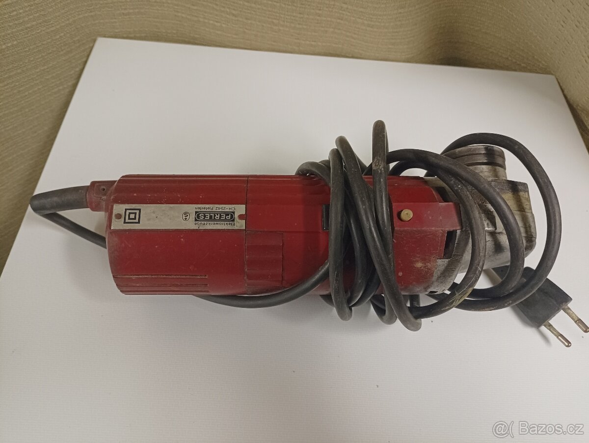 Úhlová bruska 115mm - 4