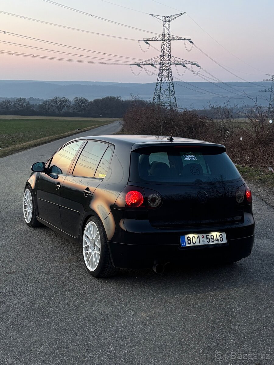 VW Golf 5 GTI - 4