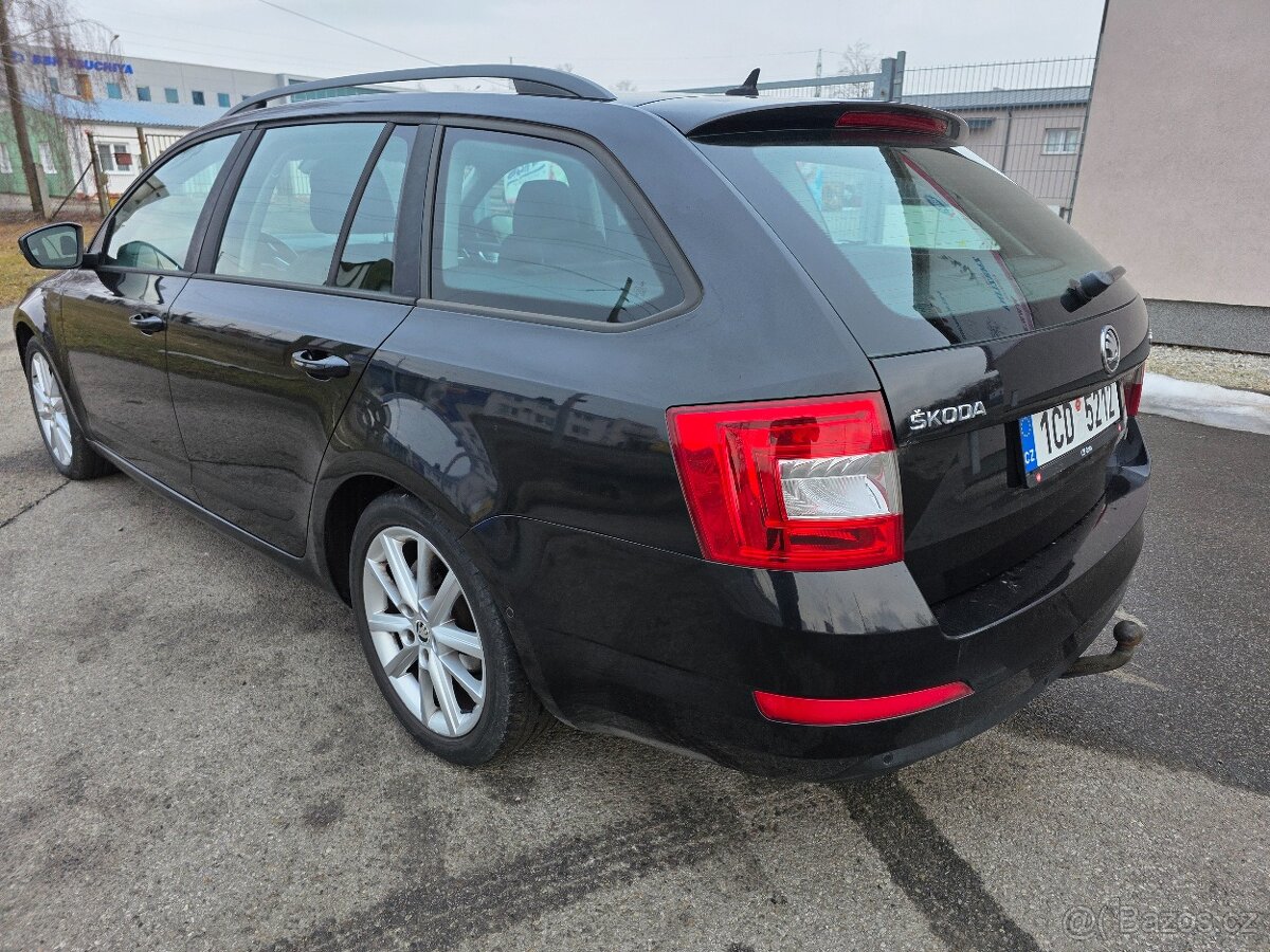 ŠKODA OCTAVIA 2.0TDI 110KW ELEGANCE DSG - 4
