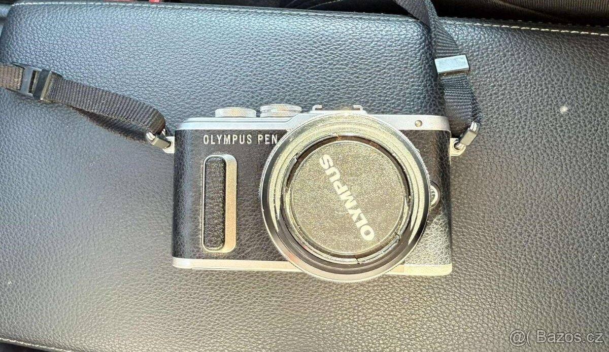 Olympus PEN E-PL8 - 4