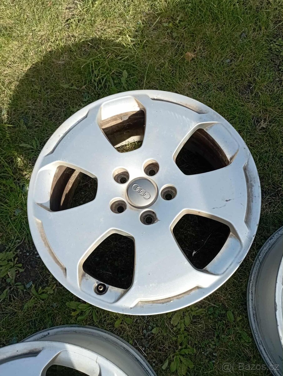 ALU 5x112 R17 originál audi vhodné na zimní sadu - 4