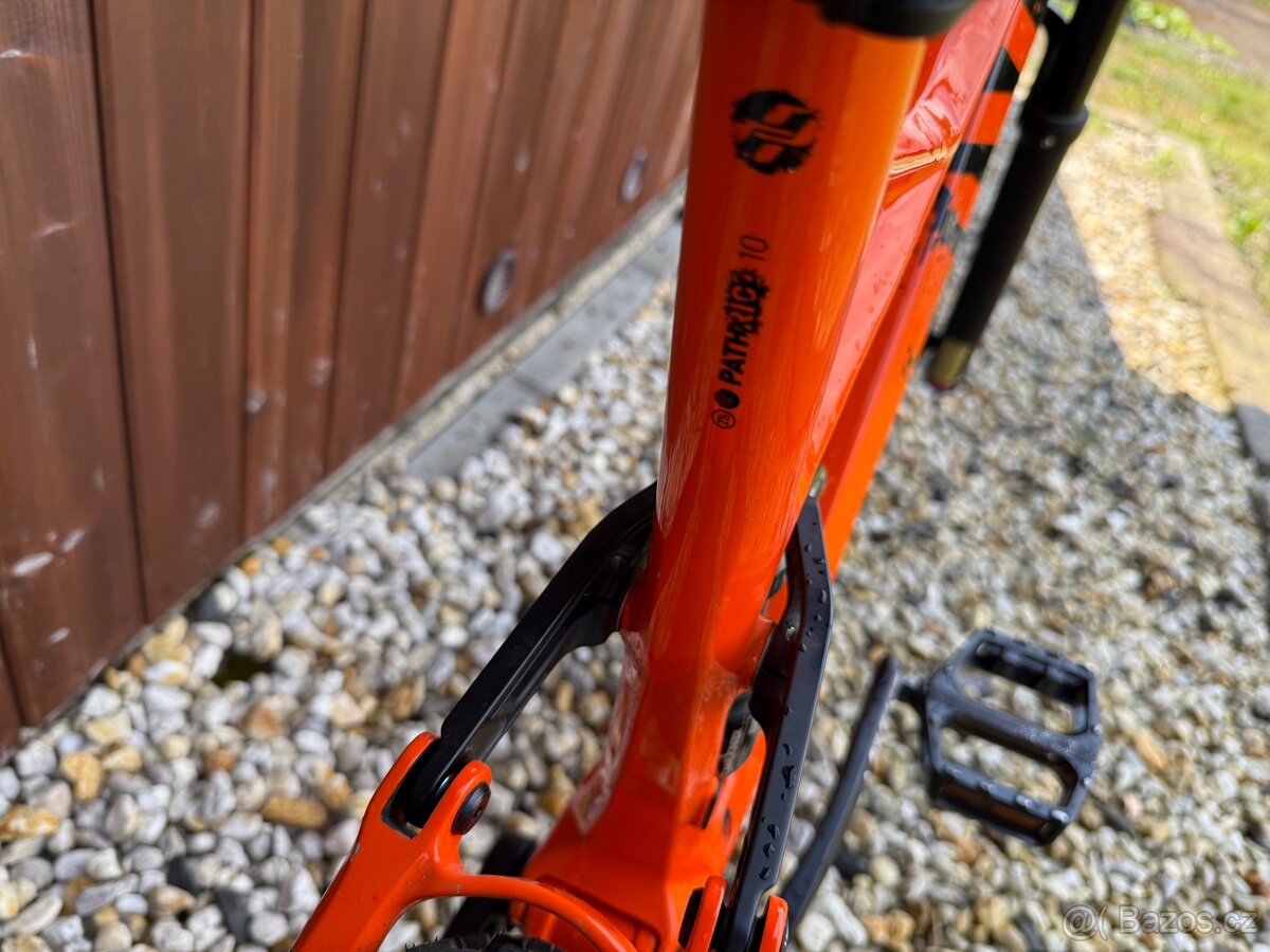 Ghost Path Riot 10, najeto 500 km, vel. L - 4