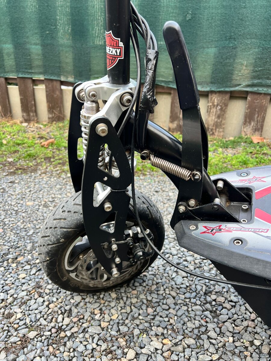 Elektrická koloběžka Nitro Scooters - 4