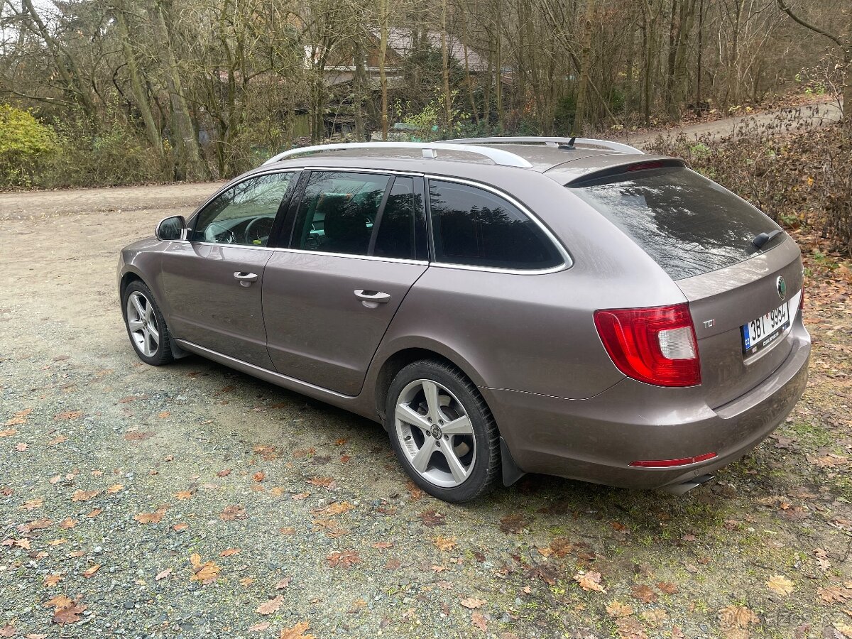 skoda superb 2.0 tdi 103 kw - 4