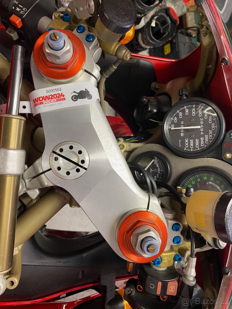 Ducati 996 - 4