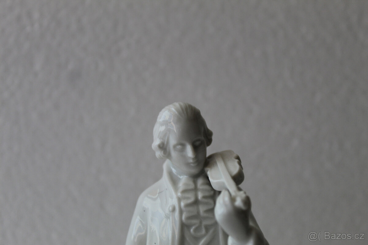 Postava s houslemi – Royal Dux - 4