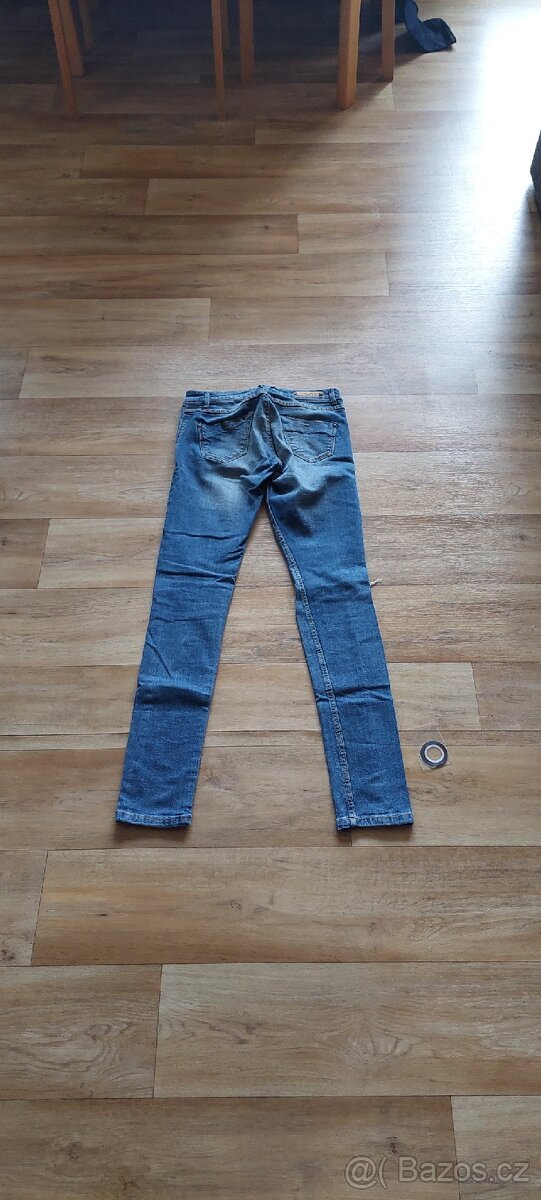 Dámské džíny - 1, velikost: S - 4
