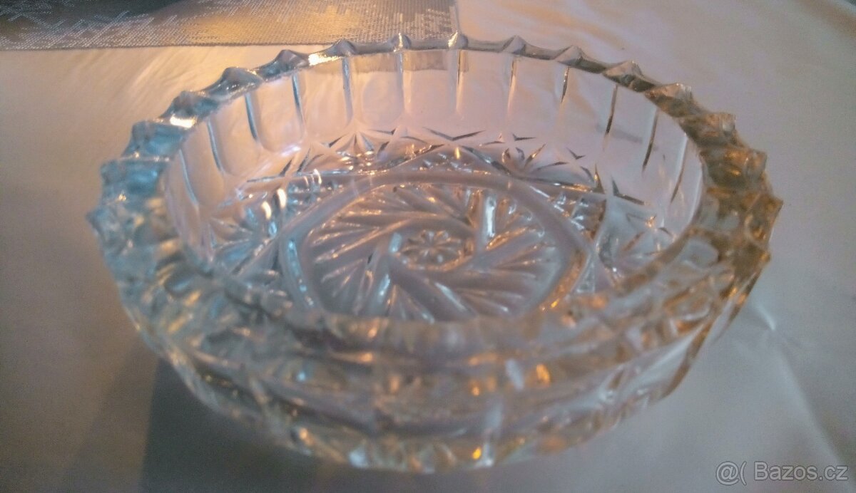 Skleněná mísa - 4