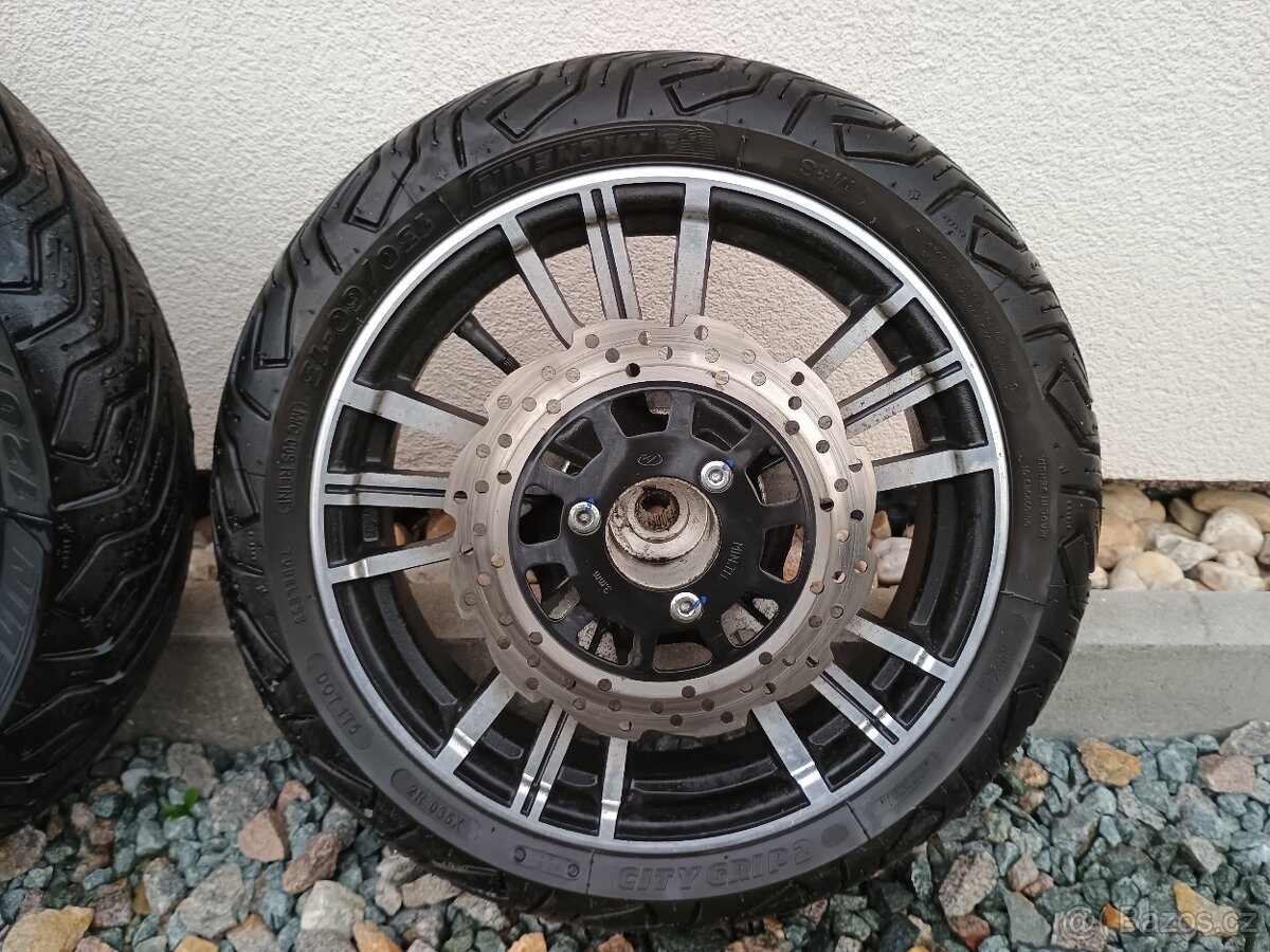 Pneu Michelin city grip 2 - 4