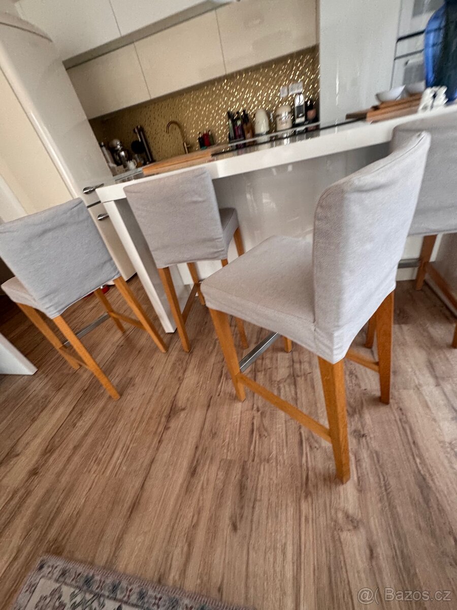 Sada 4 barových židlí Ikea Henriksdal - 4