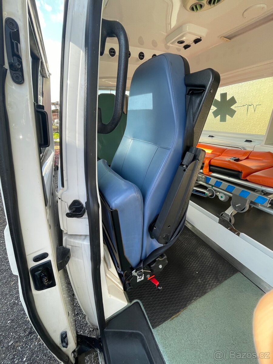 Vybaveni sanitky - 4