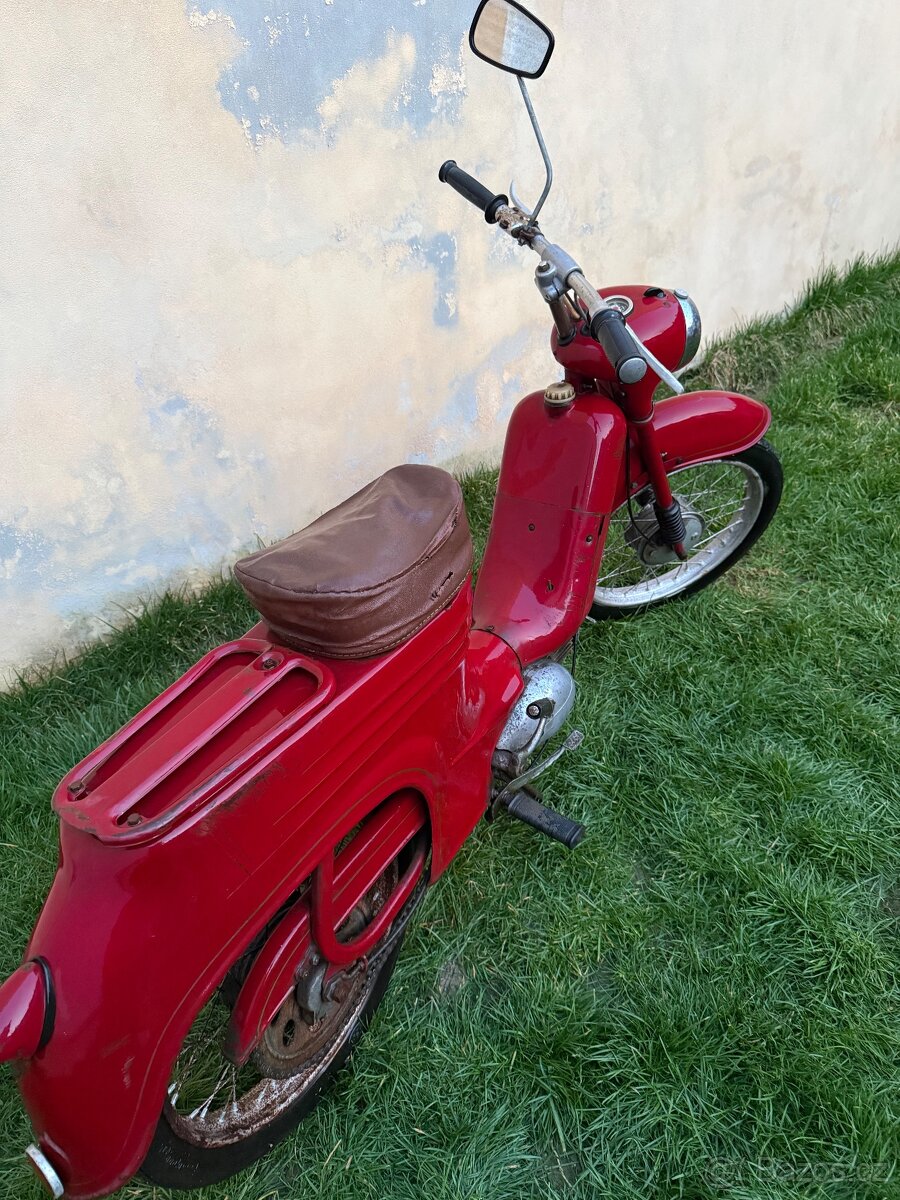 Jawa 555 - 4