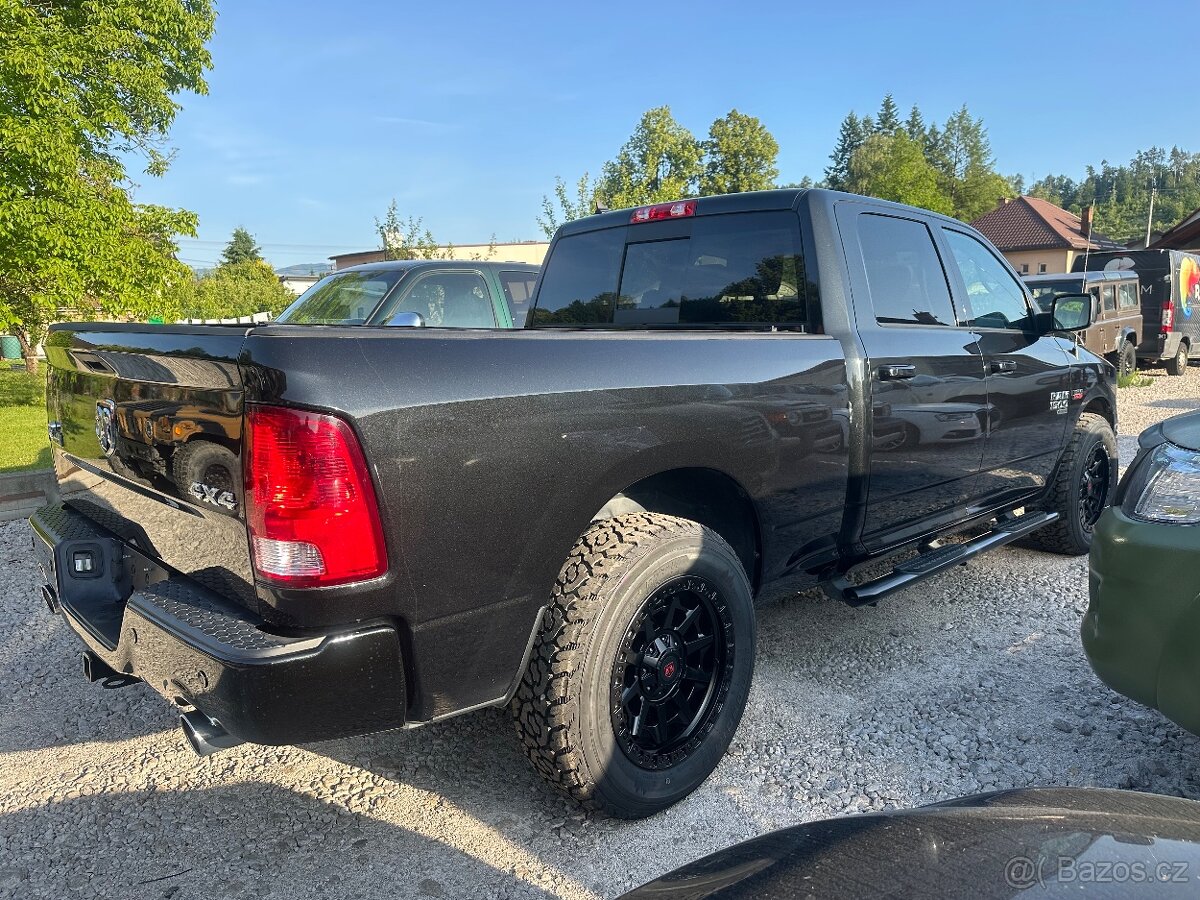 2019 Dodge RAM 1500 Classic 5,7 V8, 6-miestny