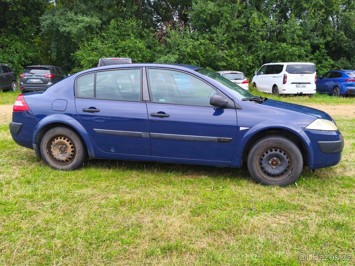 Renault Megane 1.6 - nutný přepis - 4