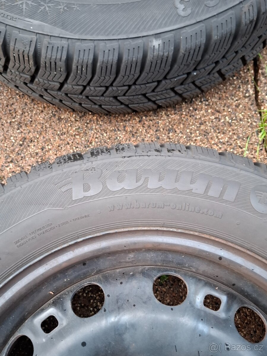 ZIMNÍ SADA+PLECH ŠKODA RAPID/FABIA III.-- 185/60/R15" - 4