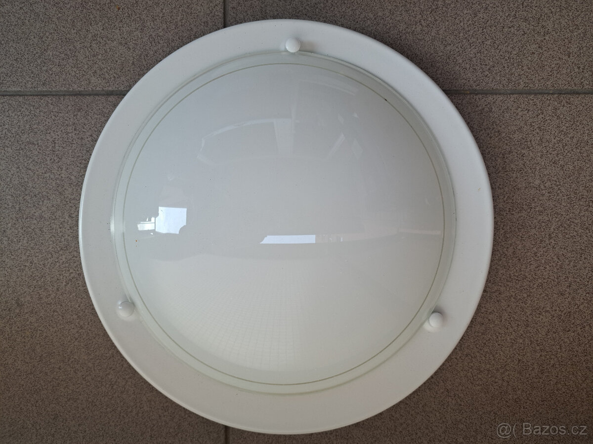 Závěsná lampa a 2x stropní svítidla - 4