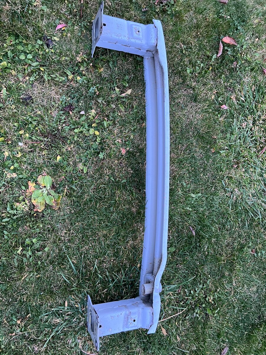 Zadní železná výztuha nárazníku pro Škoda Karoq - 4