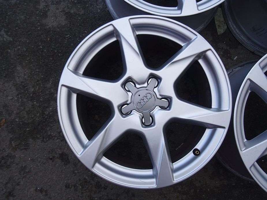 Alu disky origo Audi, 17", 5x112, ET 45, šířka 7,5J - 4