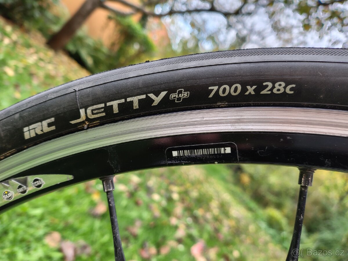 Silniční kolo GIANT SCR 3.0 - 4