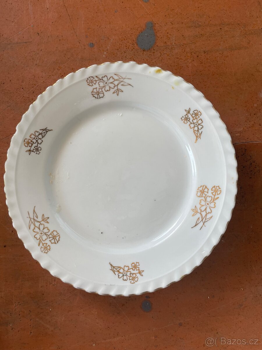 Talíře - 4