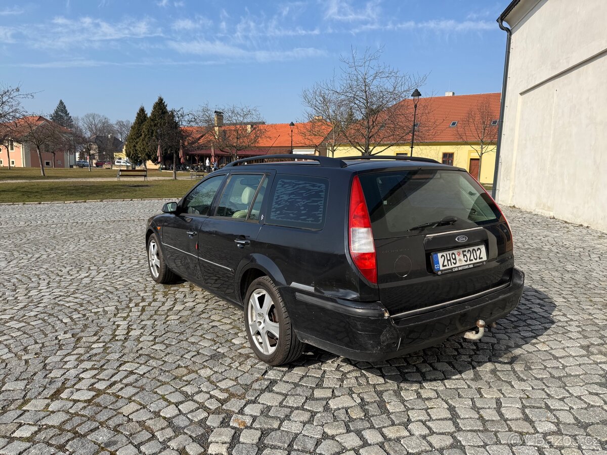 Ford Mondeo mk3 2.5i V6 - 4