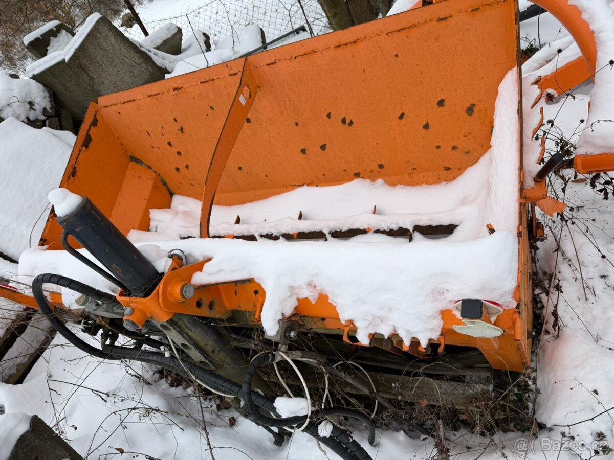 Nesené pracovní stroje za traktor - 4