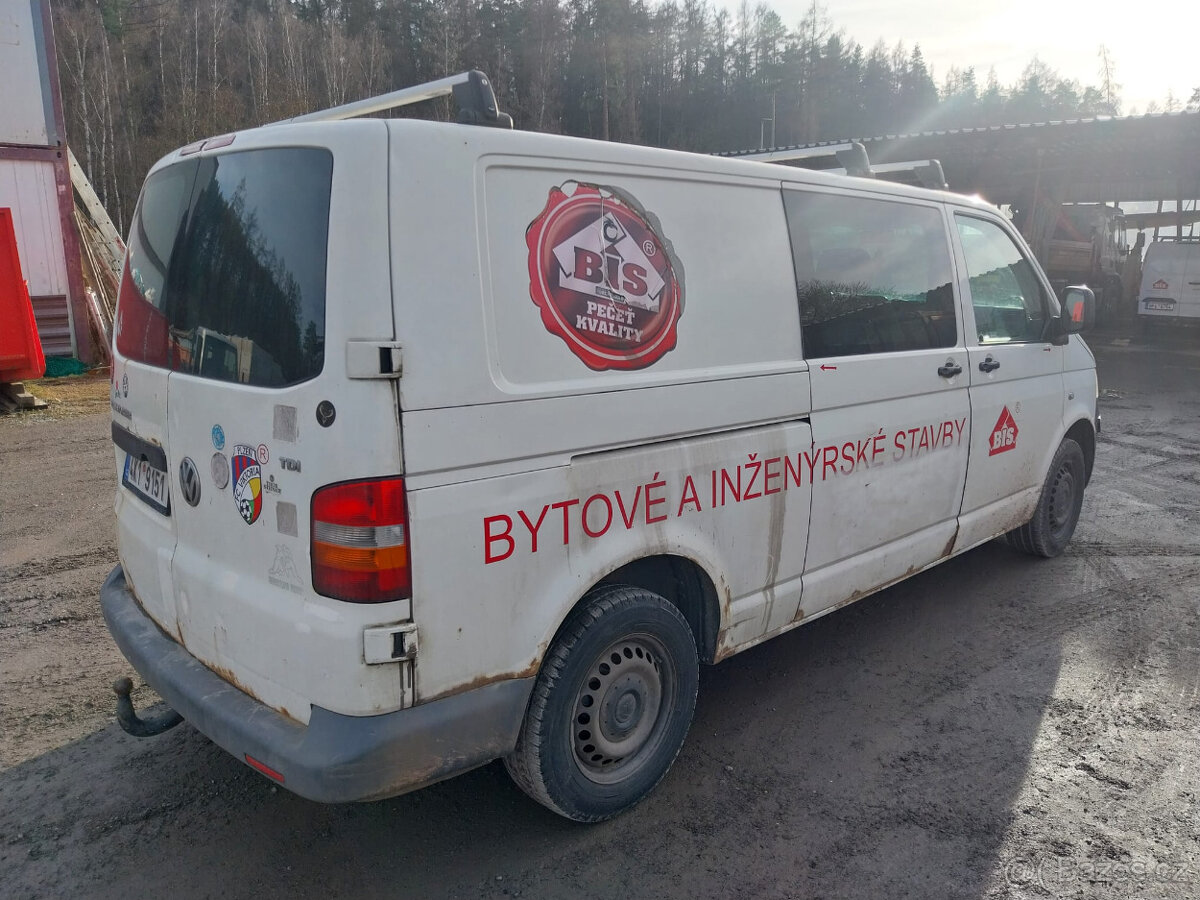 VW Transporter T5 - 4