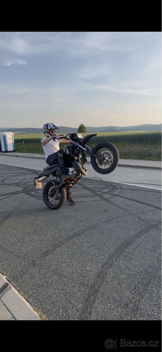 Yamaha DT 125 X