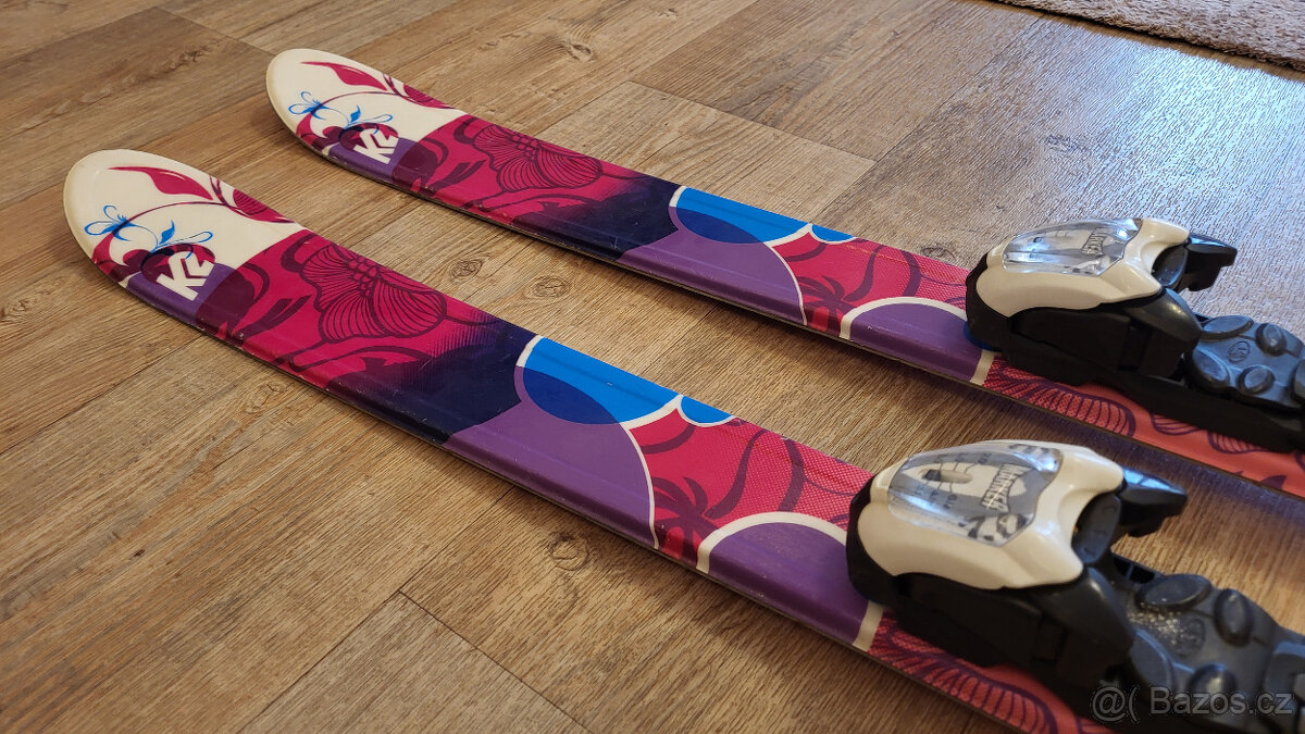 Prodám dívčí lyže K2 136cm, pěkný stav - 4