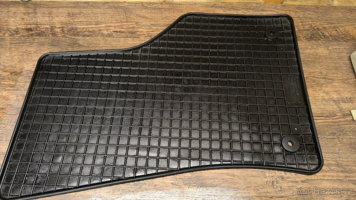 Autokoberečky Volkswagen Passat B8, gumové, PETEX - 4
