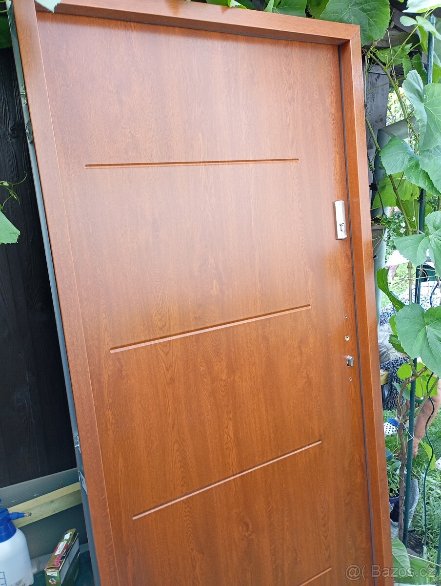 Bezpečnostní dveře - 4