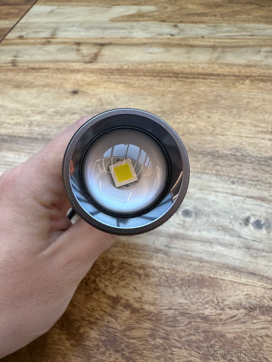 Svítilna Nebo Davinci 2000, v perfektním stavu - 4