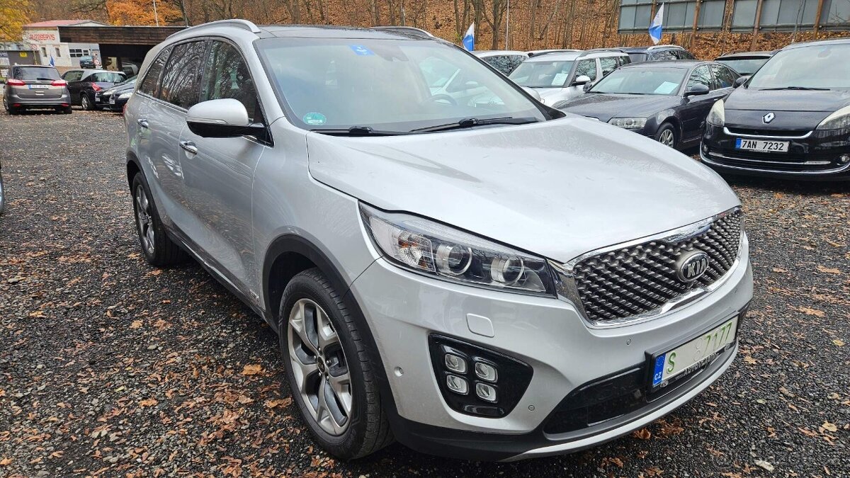 KIA Sorento 2.2 CRDI 16V 147 kW Premium 4x4 automat serviska - 4